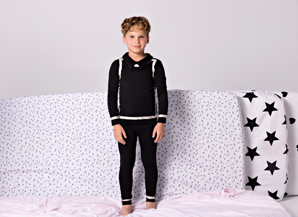 Black with Gold 2 Pc Set - straight line